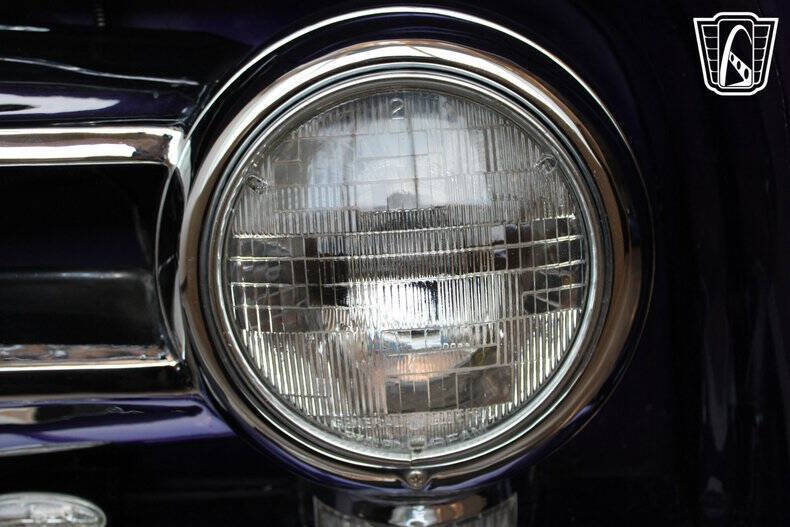 1953 Mercury M 100