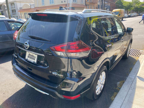 2020 Nissan Rogue SV