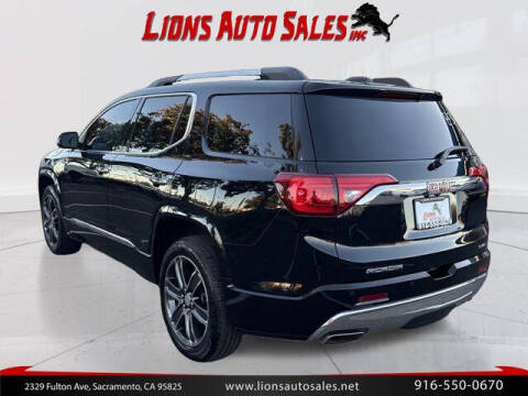 2017 GMC Acadia Denali