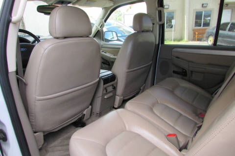 2003 Ford Explorer XLT