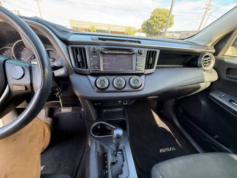 2016 Toyota RAV4 LE