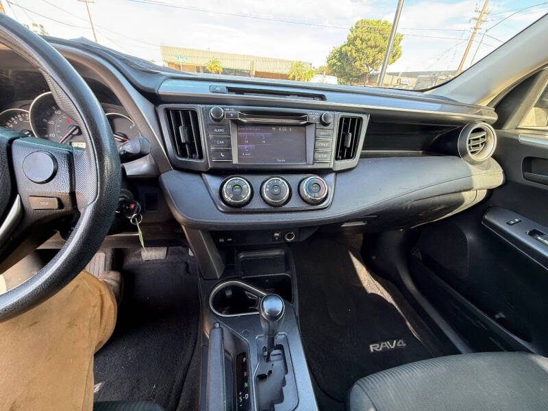 2016 Toyota RAV4 LE