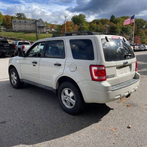 2009 Ford Escape for sale at Green Light Auto in Bridgeton, NJ