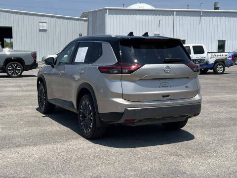 2025 Nissan Rogue SL