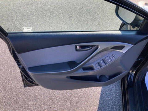 2012 Hyundai Elantra GLS