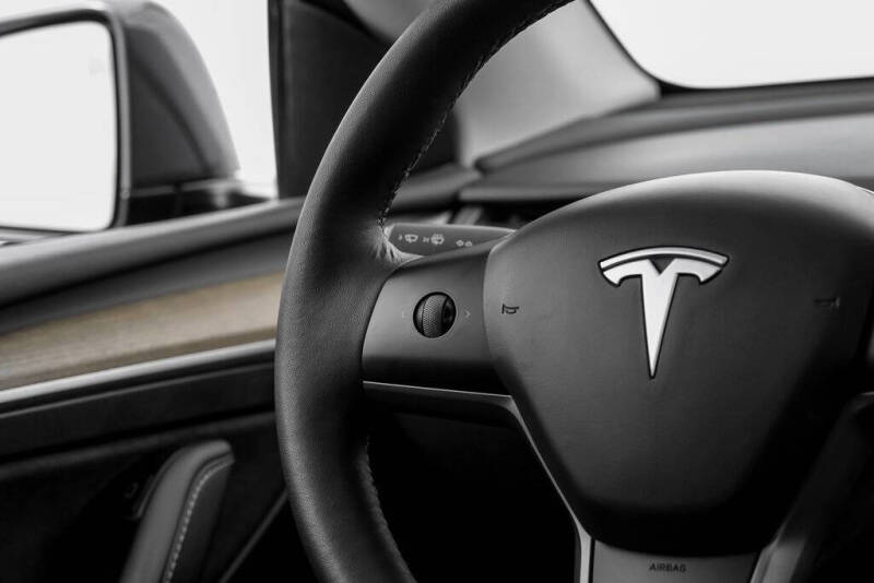 2022 Tesla Model Y Long Range