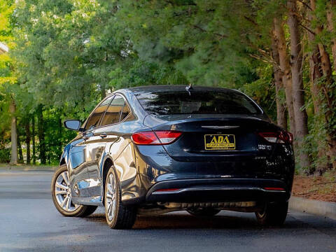 2017 Chrysler 200 Limited Platinum