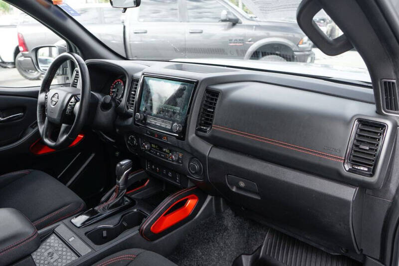 2023 Nissan Frontier PRO-4X