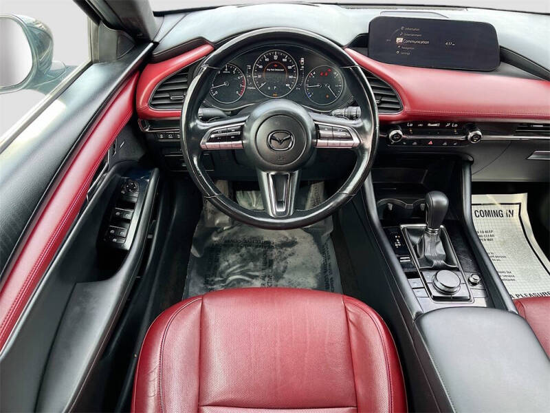 2022 Mazda Mazda3 Hatchback Premium Plus