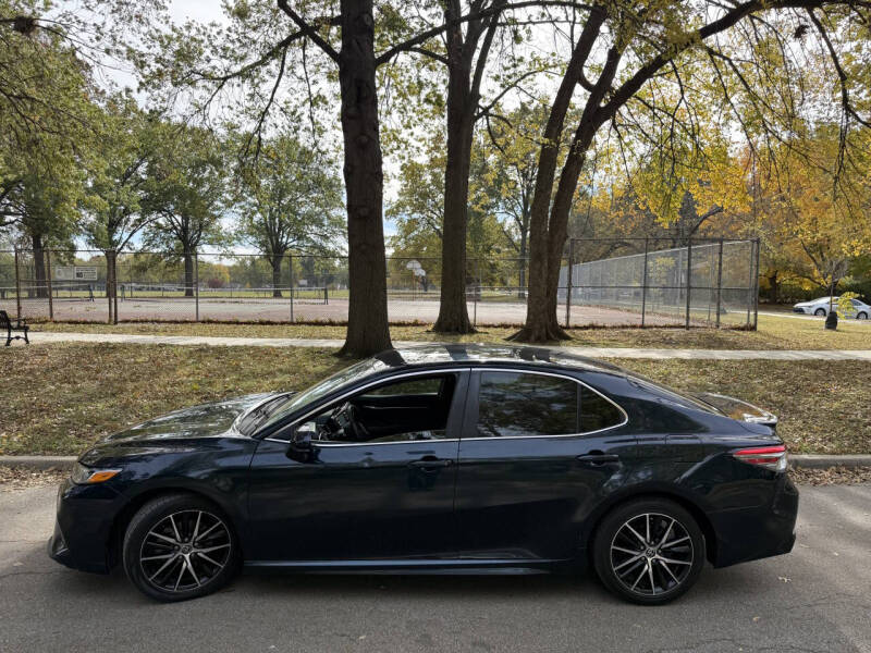 2018 Toyota Camry SE