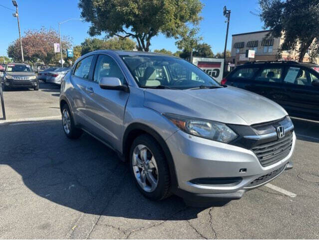 2018 Honda HR-V for sale at Tracy Auto Depot in Tracy, CA