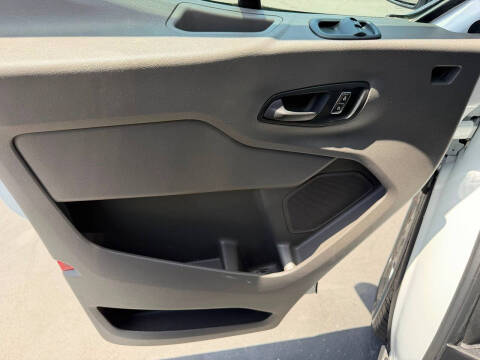 2023 Ford Transit 250