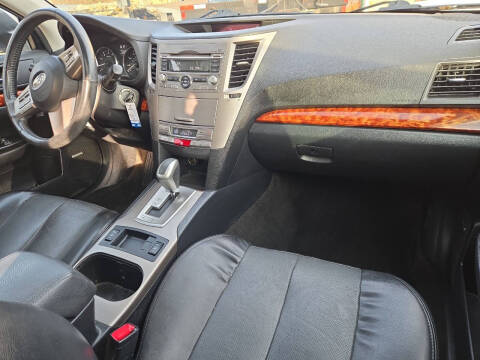 2011 Subaru Outback 2.5i Limited