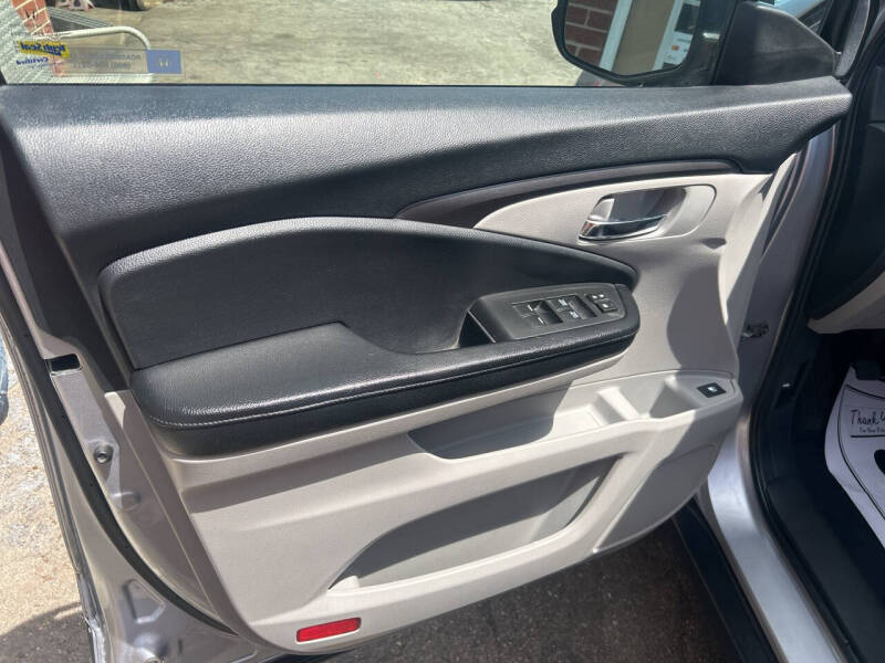 2017 Honda Pilot EX