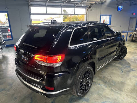 2017 Jeep Grand Cherokee Summit