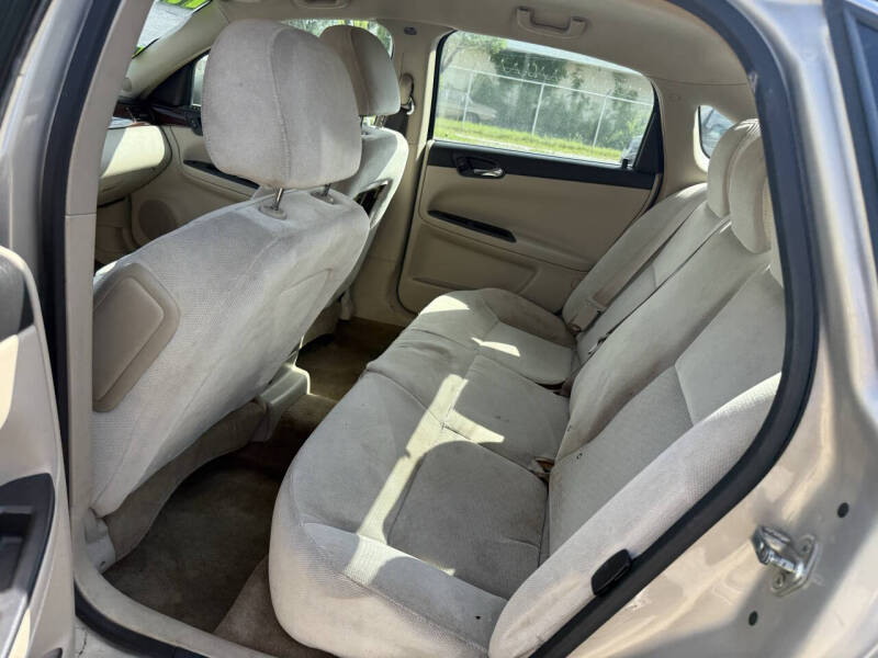 2011 Chevrolet Impala LS