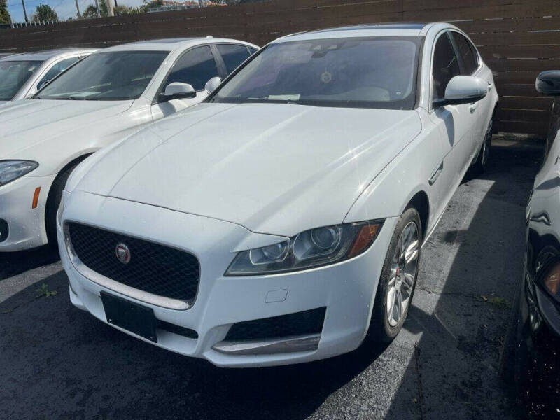 2017 Jaguar XF 35t