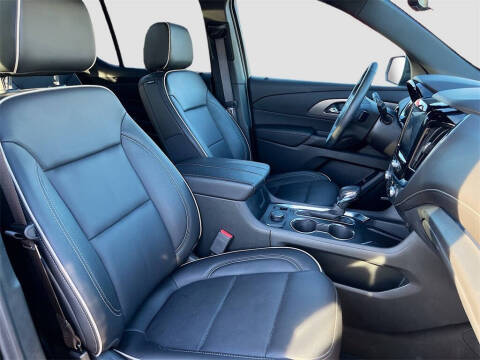 2023 Chevrolet Traverse Premier