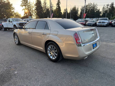 2012 Chrysler 300 Limited