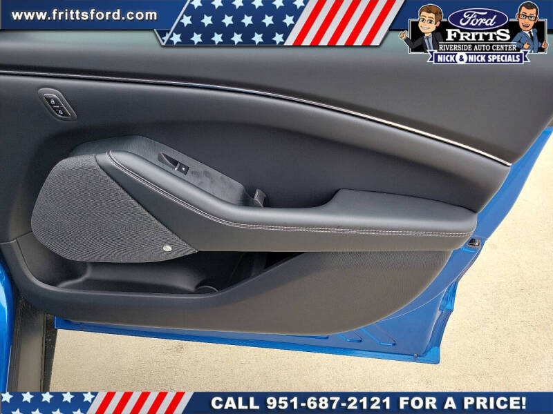 2025 Ford Mustang Mach-E Premium