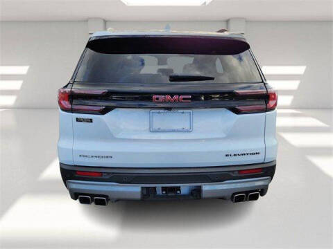 2025 GMC Acadia Elevation