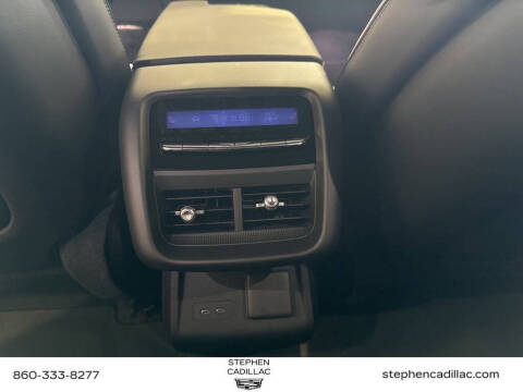 2026 Cadillac LYRIQ-V Premium