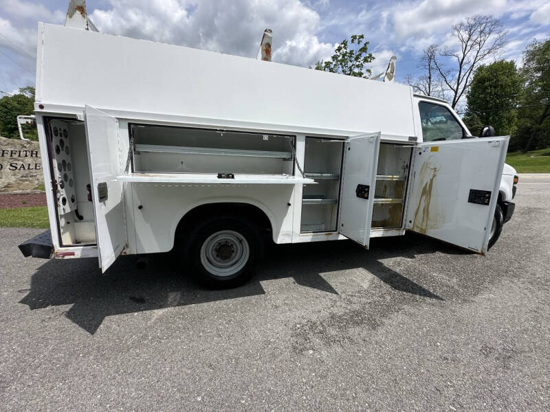 2011 Ford E-Series E-350 SD