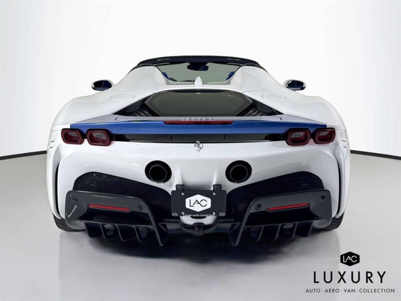 2025 Ferrari SF90 Spider