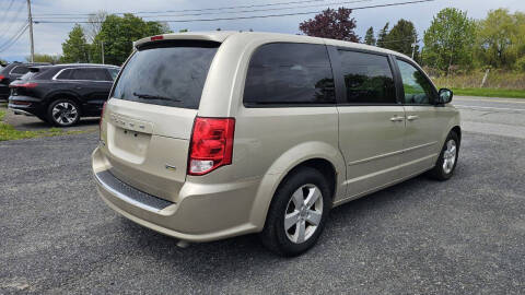 2013 Dodge Grand Caravan SE