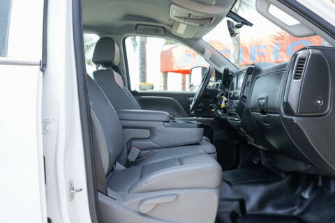 2022 Chevrolet Silverado 5500HD