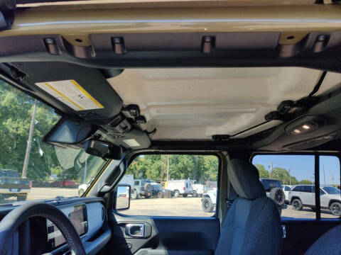 2025 Jeep Gladiator Sport