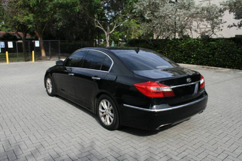 2013 Hyundai Genesis 3.8L
