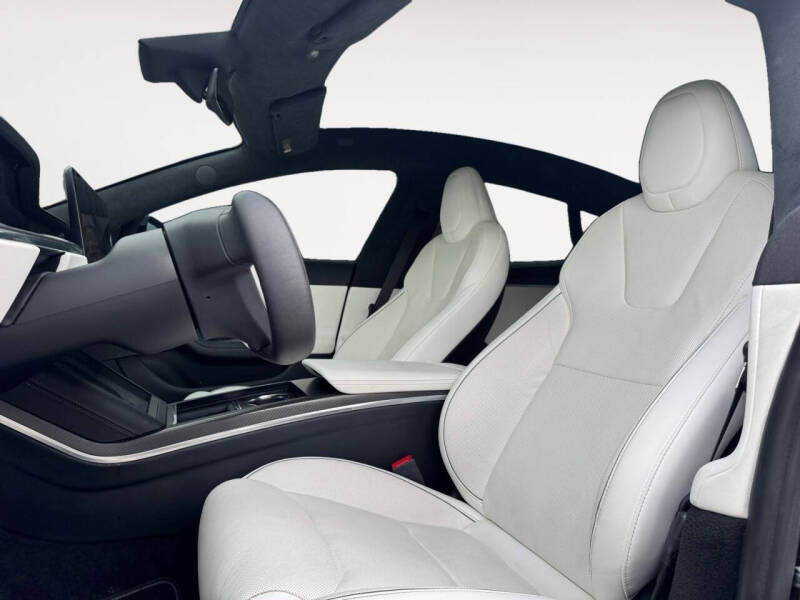 2021 Tesla Model S Plaid