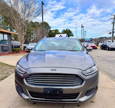 2014 Ford Fusion SE