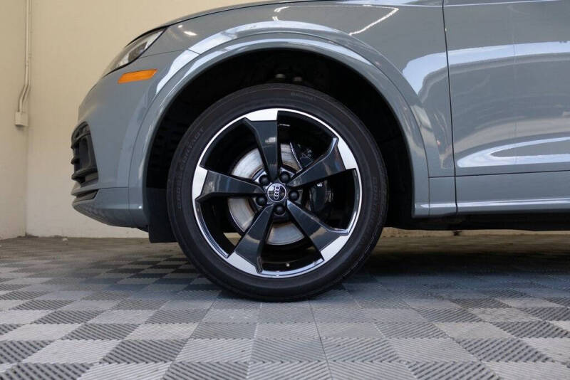 2020 Audi SQ5 3.0T quattro Premium Plus