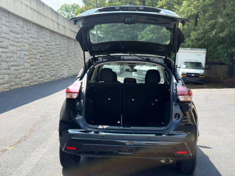 2021 Nissan Kicks S