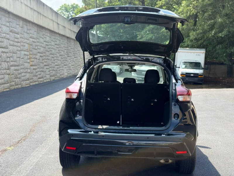2021 Nissan Kicks S