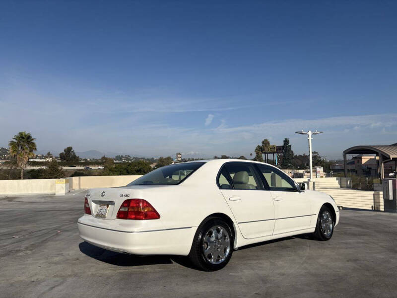 2001 Lexus LS 430