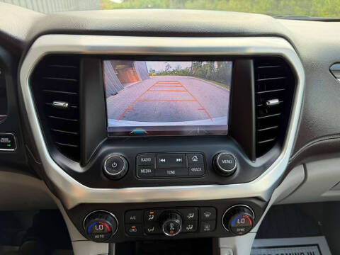 2017 GMC Acadia SLT-1