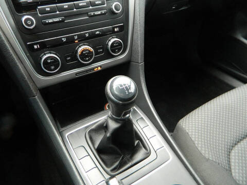 2012 Volkswagen Passat S PZEV