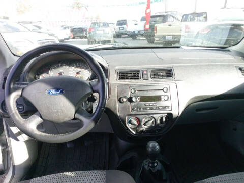 2007 Ford Focus ZX4 SE