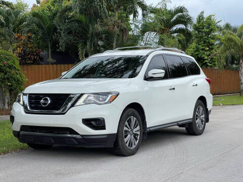 2019 Nissan Pathfinder S