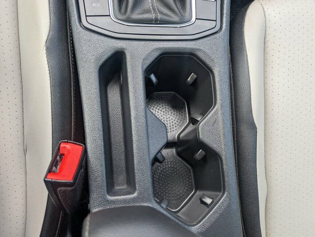 2021 Volkswagen Jetta 32