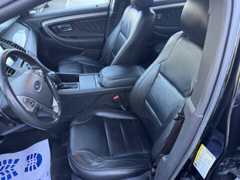 2016 Ford Taurus SEL