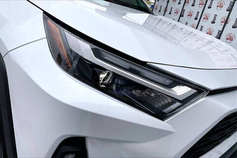 2023 Toyota RAV4 Hybrid XLE Premium