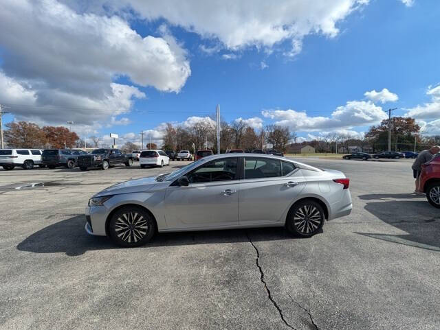 2024 Nissan Altima 2.5 SV