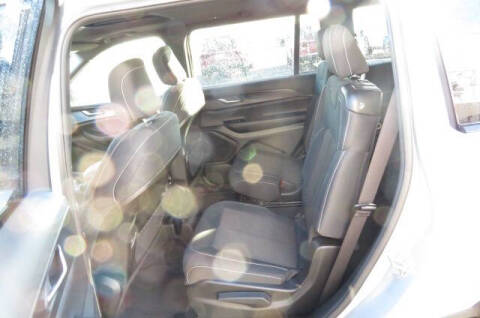 2024 Jeep Grand Cherokee L Laredo