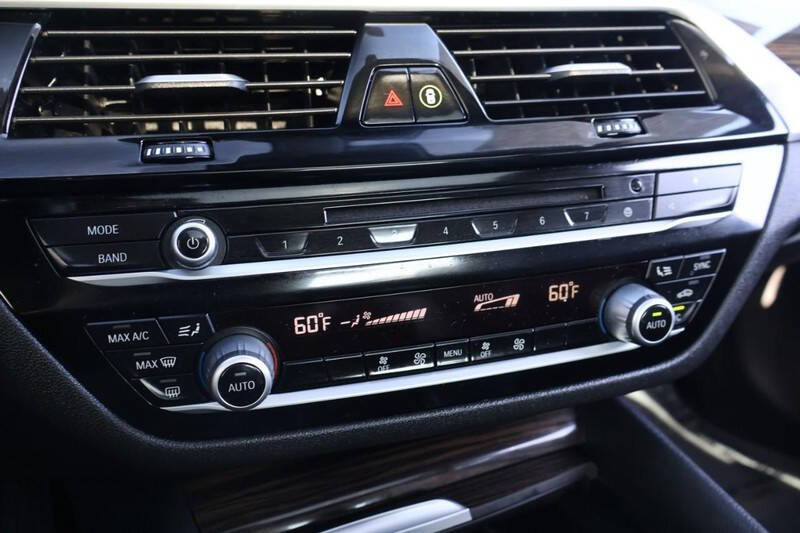 2019 BMW 5 Series 530i