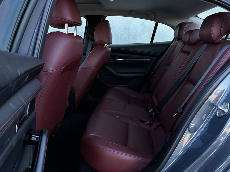 2025 Mazda Mazda3 Sedan 2.5 S Carbon Edition