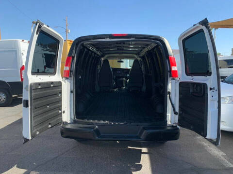 2018 Chevrolet Express 2500
